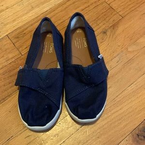 Toms kids shoes T10